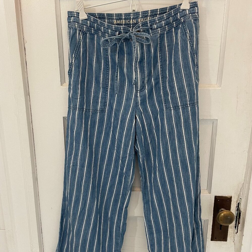American Eagle Women’s Super High-Waisted Wide Leg Crop Pant Size 6